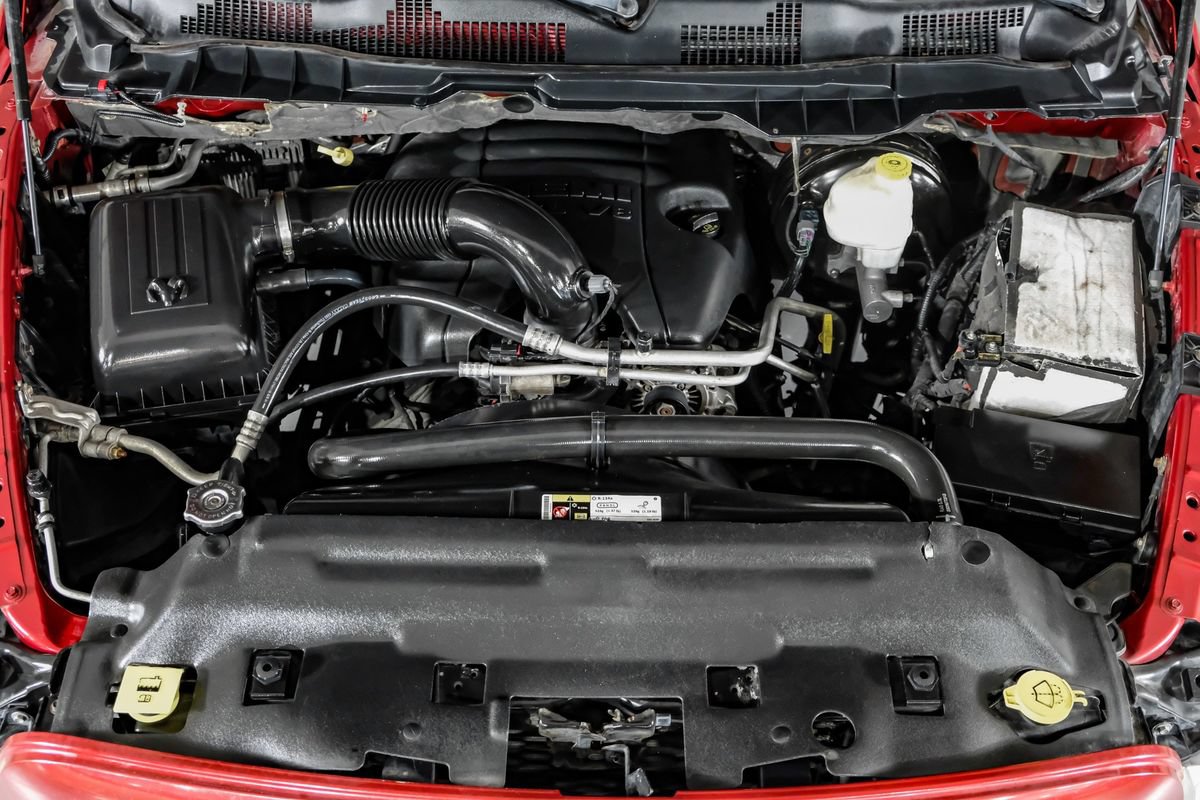Used 2013 RAM 1500 Express RWD image 46