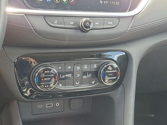 Used 2023 Buick Encore GX Select w/ Sport Touring Package FWD image 27