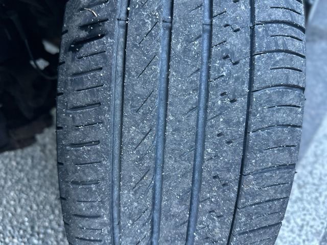 Used 2010 Nissan Sentra 2.0 SL w/ Premium Plus Pkg image 11