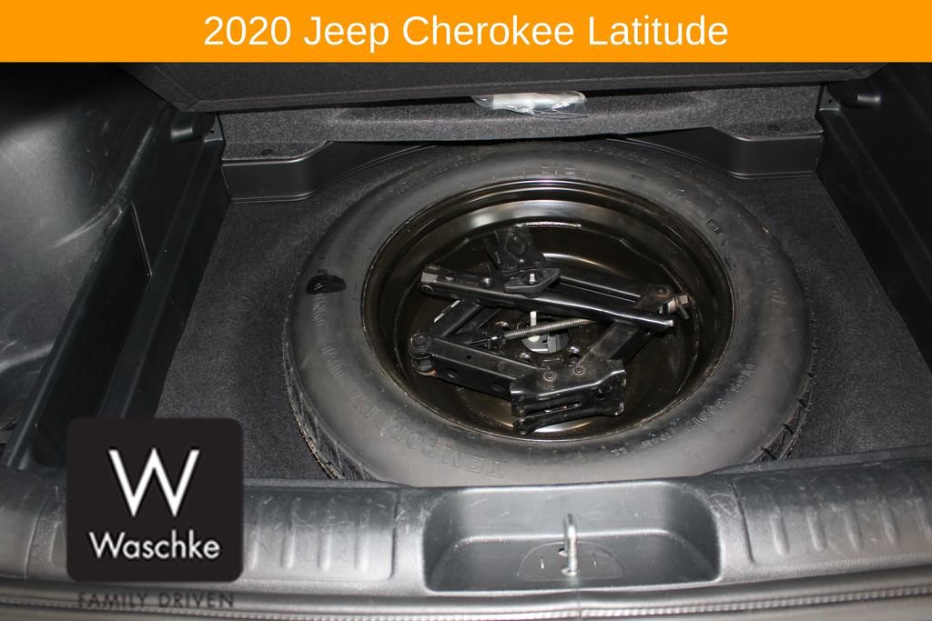Used 2020 Jeep Cherokee Latitude w/ Cold Weather Group image 22