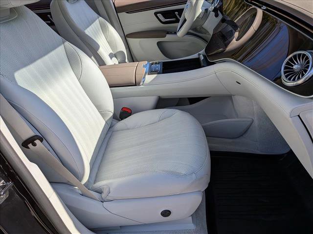 Certified 2023 Mercedes-Benz EQS 580 4MATIC SUV image 22