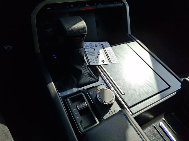 New 2026 Toyota Tundra Platinum image 7