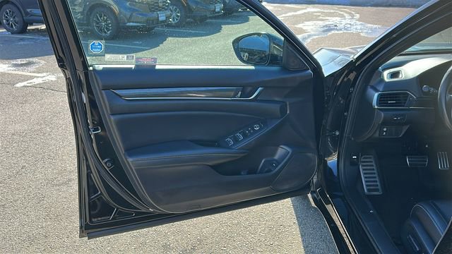 Used 2022 Honda Accord Sport image 8