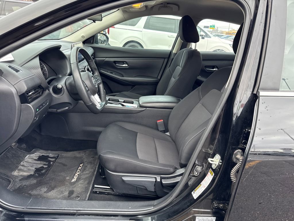 Used 2022 Nissan Sentra SV w/ All-Weather Package image 9