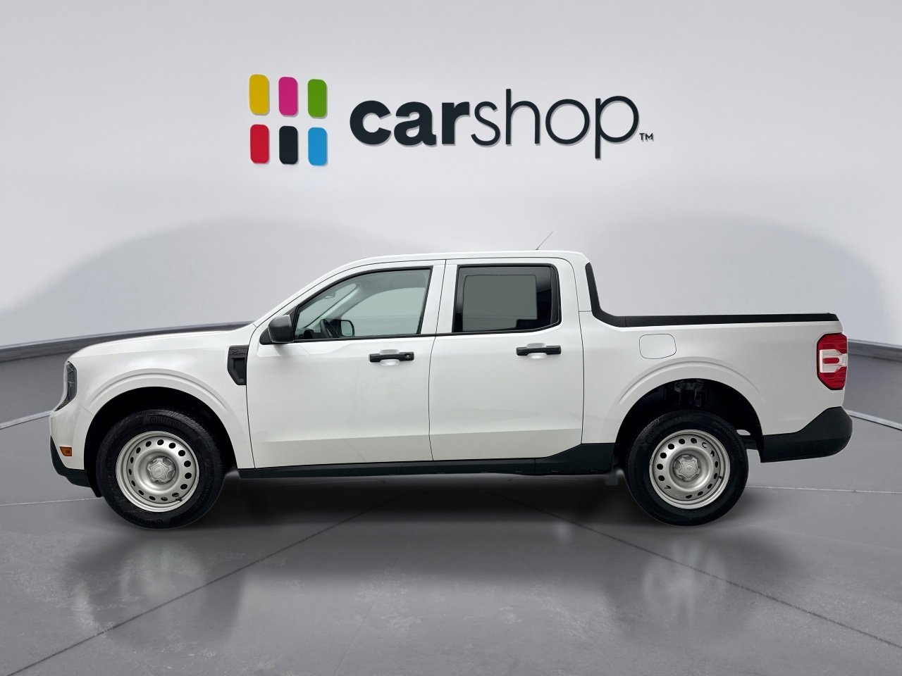 Used 2025 Ford Maverick XL FWD image 2