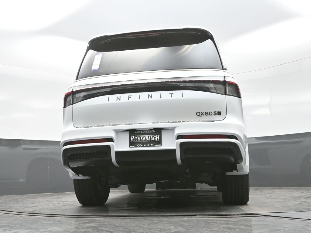 Used 2026 INFINITI QX80 4WD w/ Sport Exterior Package image 32