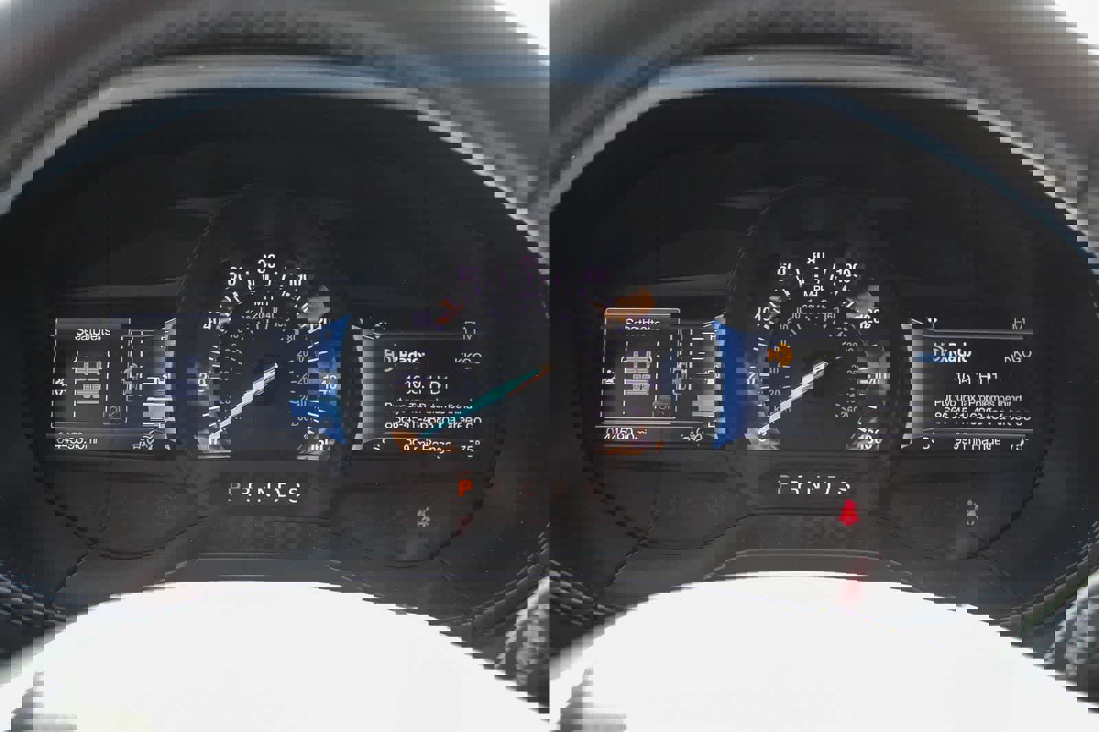 Used 2022 Ford Edge Titanium image 31