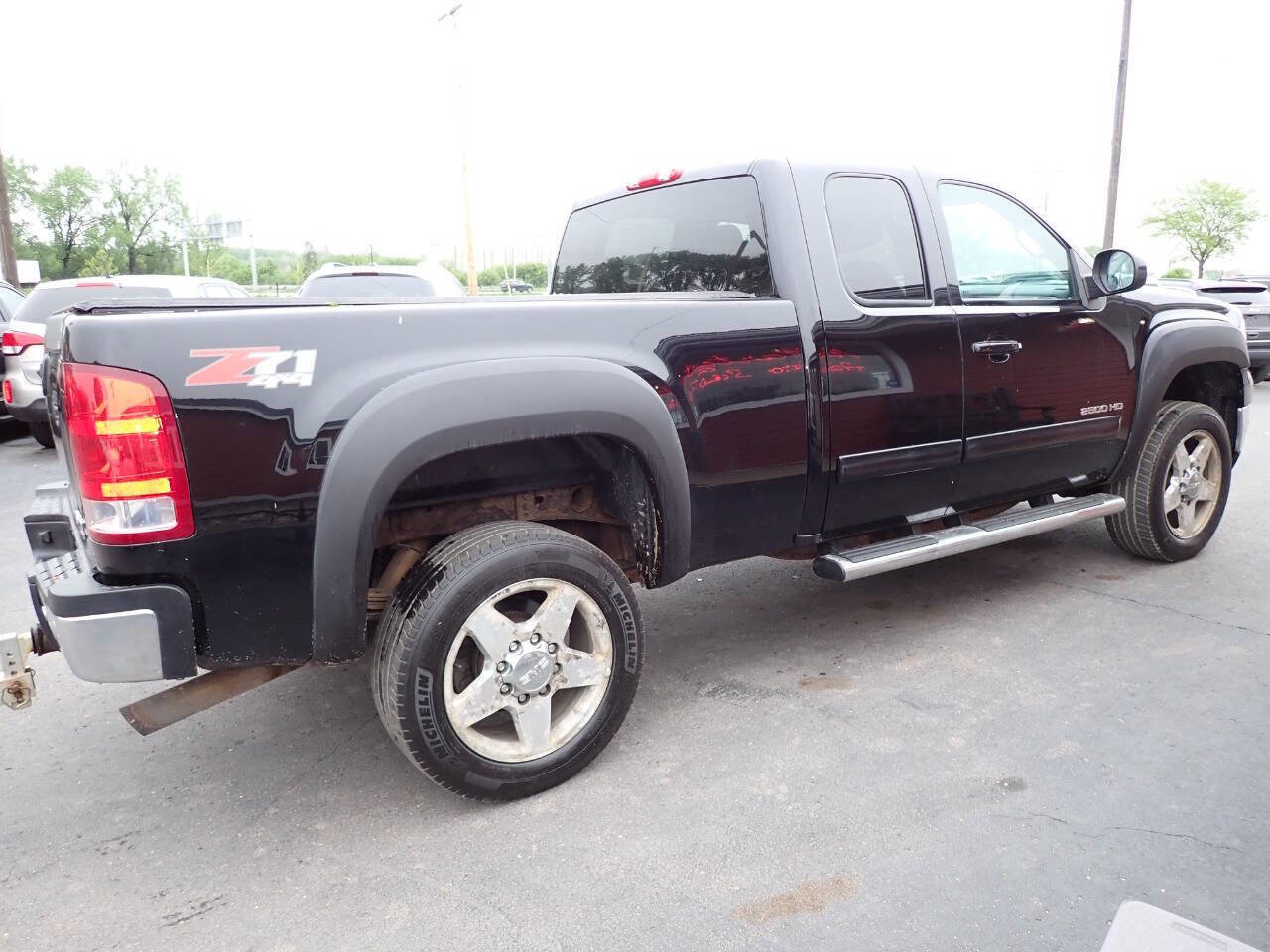 Used 2013 GMC Sierra 2500 SLT w/ SLT Convenience Package AWD/4WD image 6