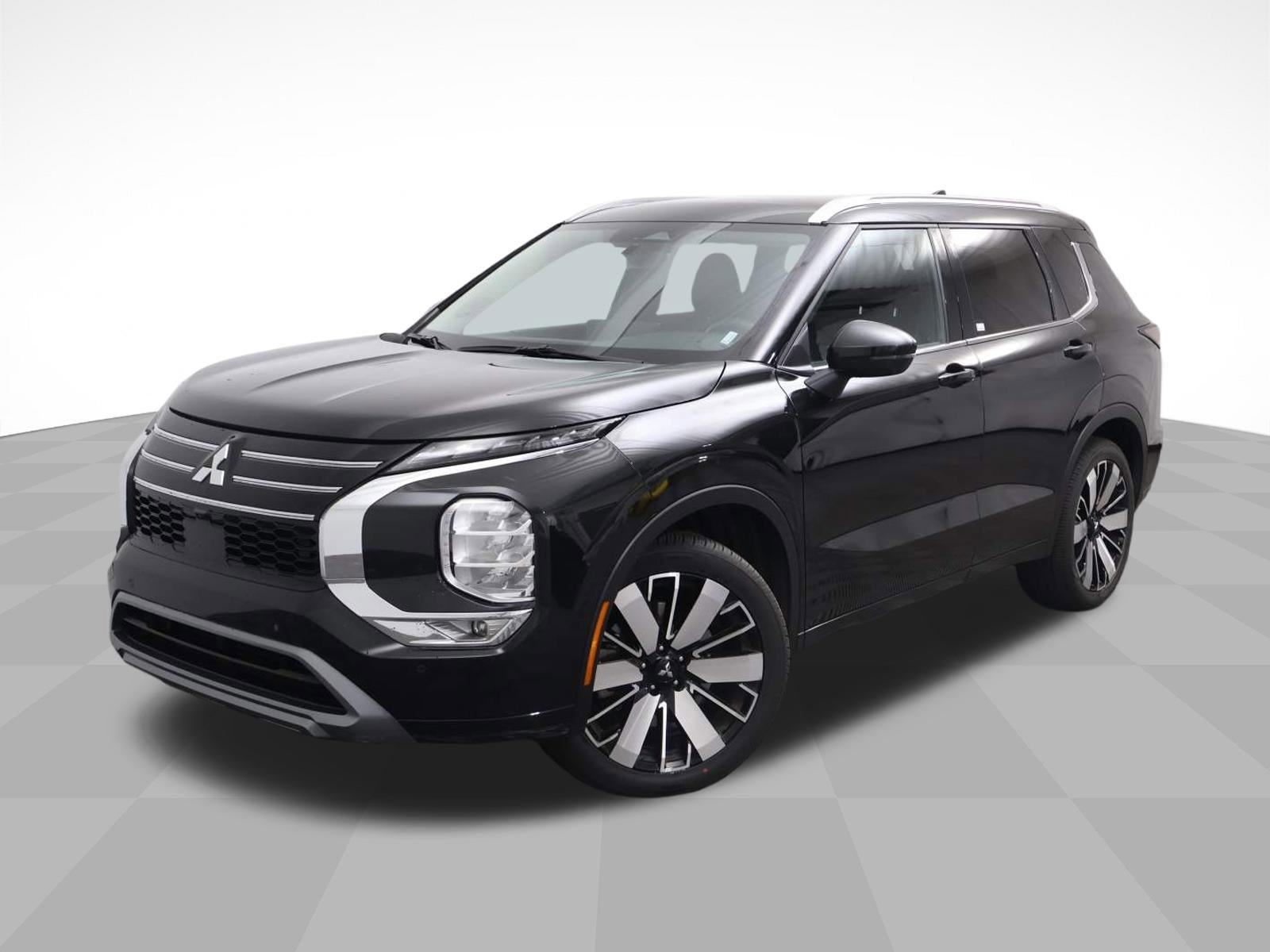 Used 2025 Mitsubishi Outlander SEL