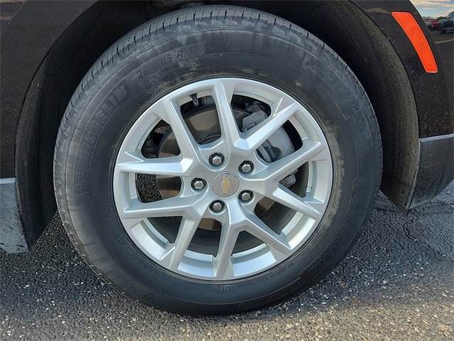 Certified 2023 Chevrolet Equinox LS w/ Driver Confidence II Package image 7