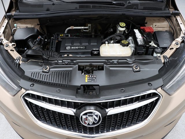 Used 2018 Buick Encore Preferred image 27