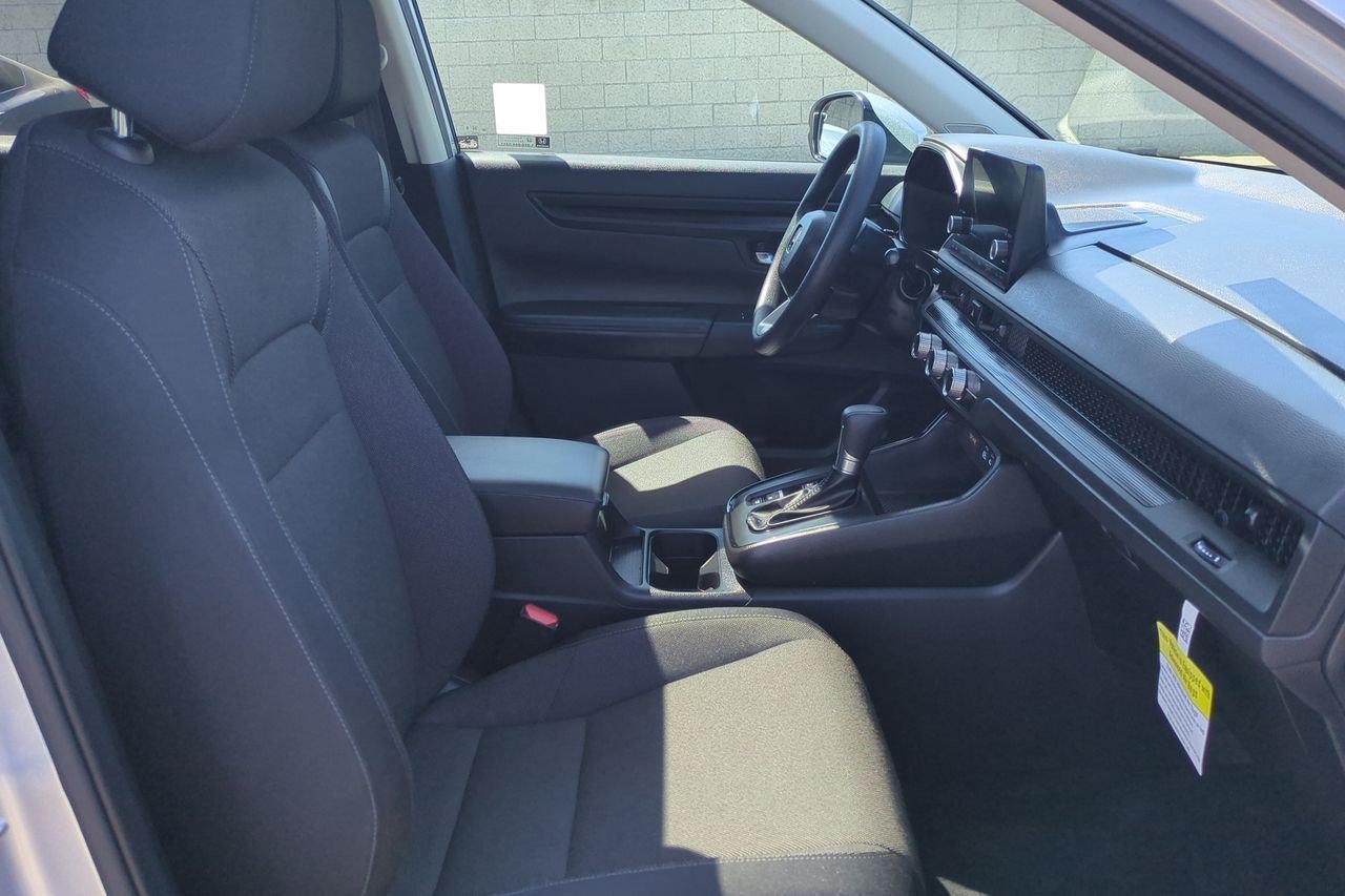 Certified 2025 Honda CR-V EX image 25