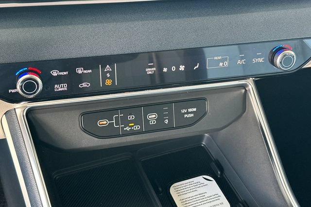 New 2026 Kia Carnival EX FWD image 25