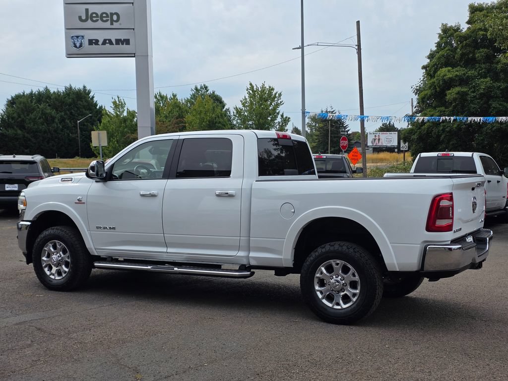 Used 2022 RAM 2500 Laramie AWD/4WD image 2