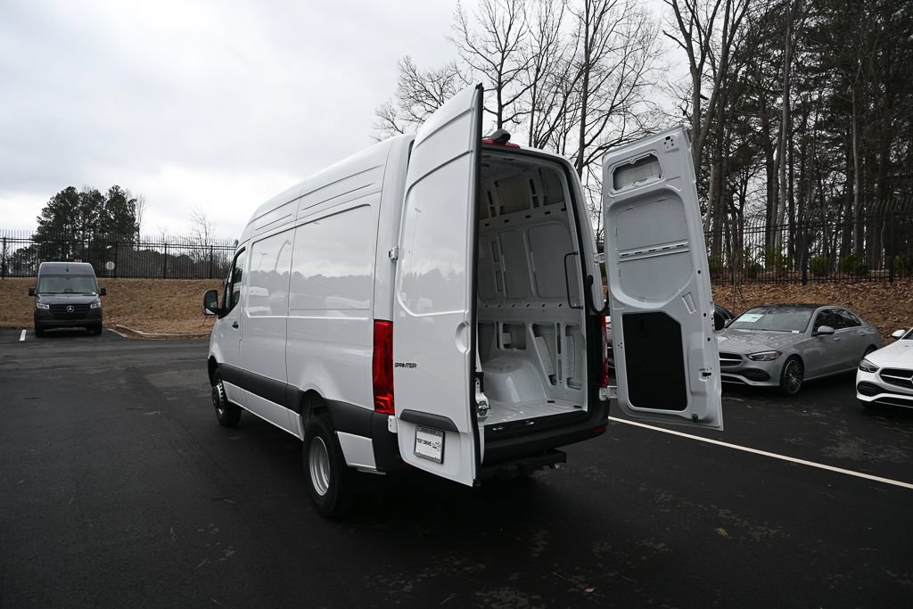 Used 2026 Mercedes-Benz Sprinter 3500 image 29