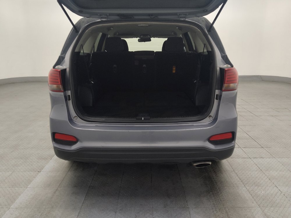 Used 2020 Kia Sorento LX image 29