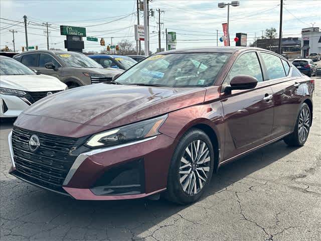 Used 2023 Nissan Altima 2.5 SV FWD image 7