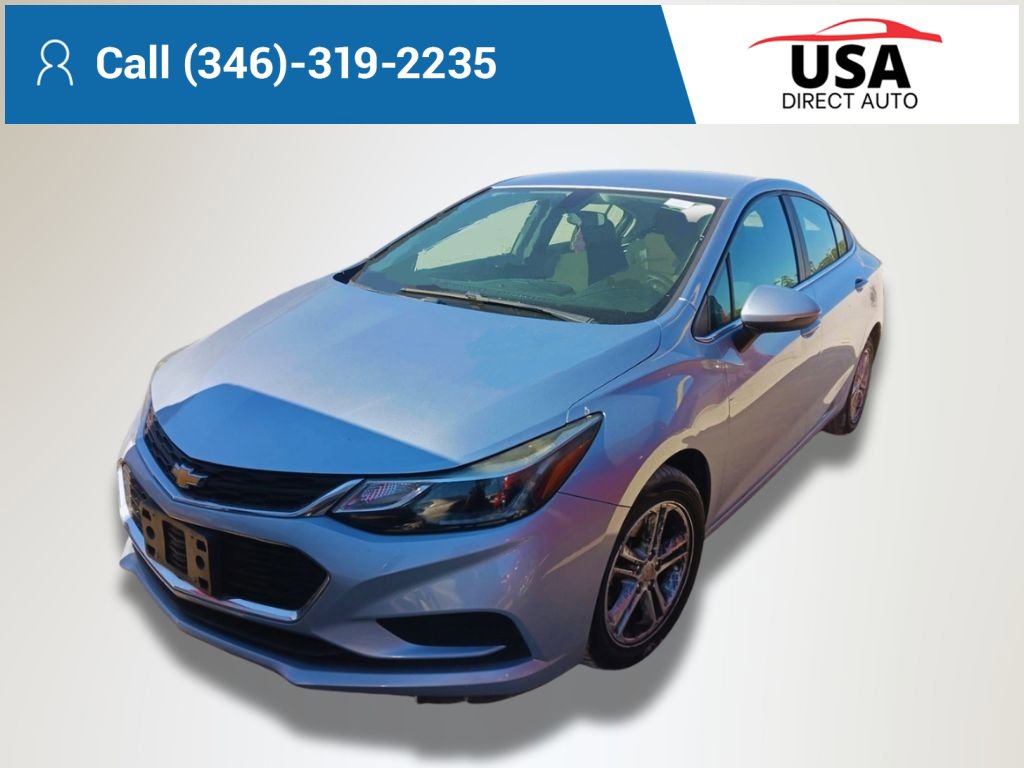 Used 2017 Chevrolet Cruze LT w/ Convenience Package image 1