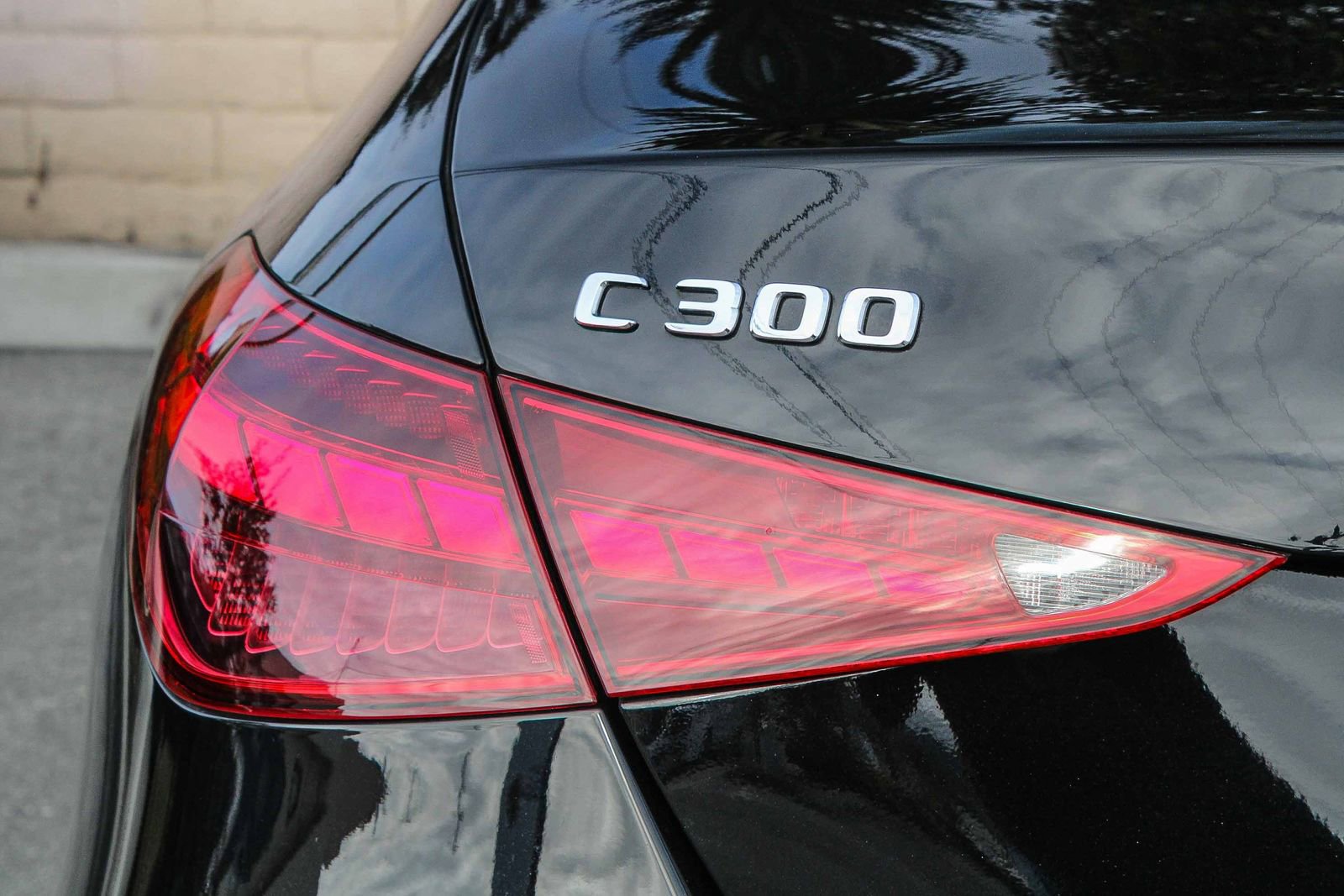 Used 2022 Mercedes-Benz C 300 Sedan image 10