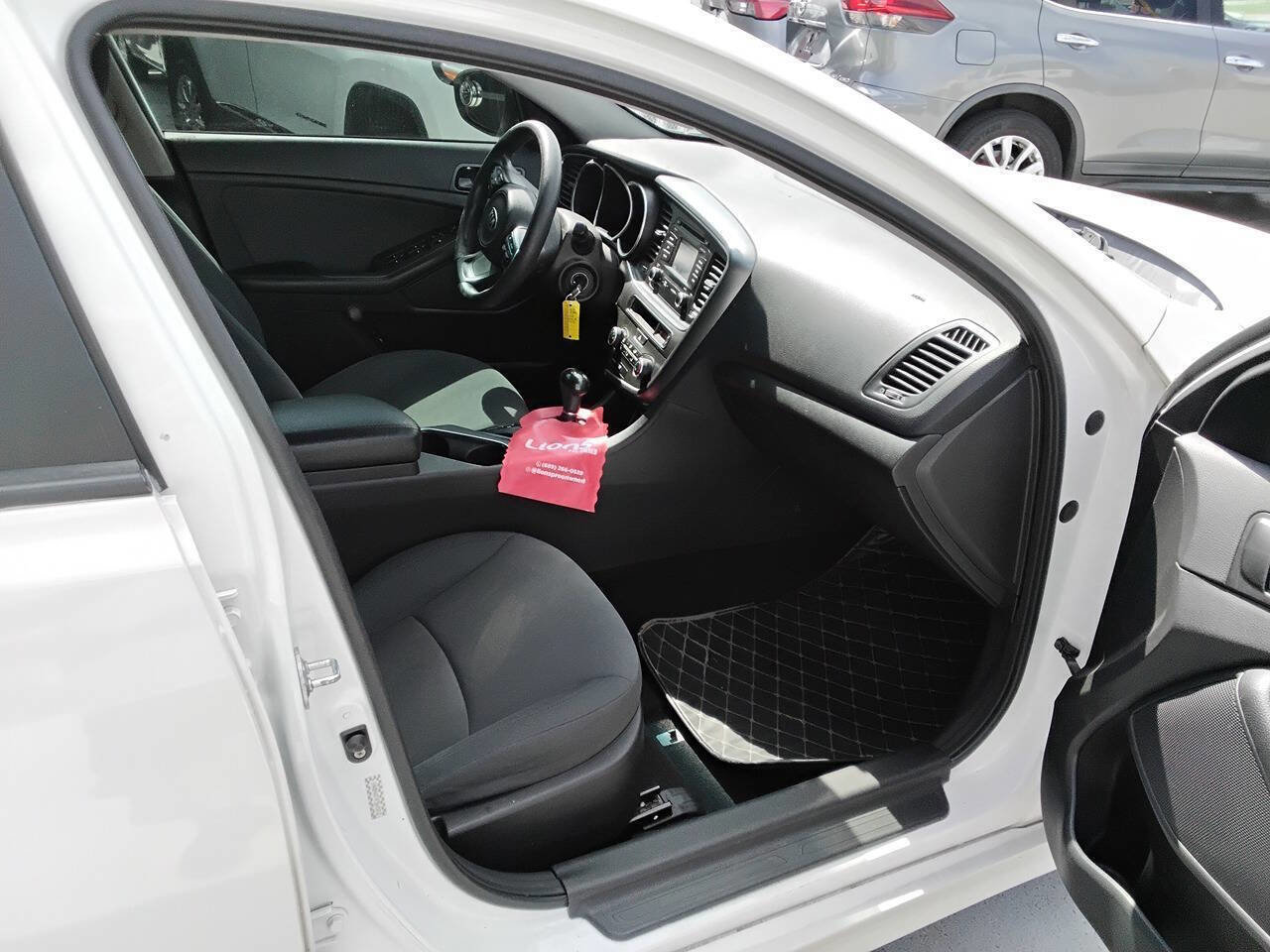 Used 2015 Kia Optima LX w/ LX Convenience Plus Package image 4