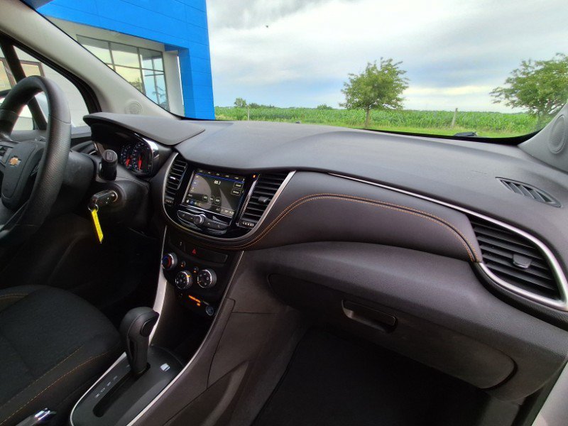 Used 2018 Chevrolet Trax LS w/ Fleet Convenience Package FWD image 14