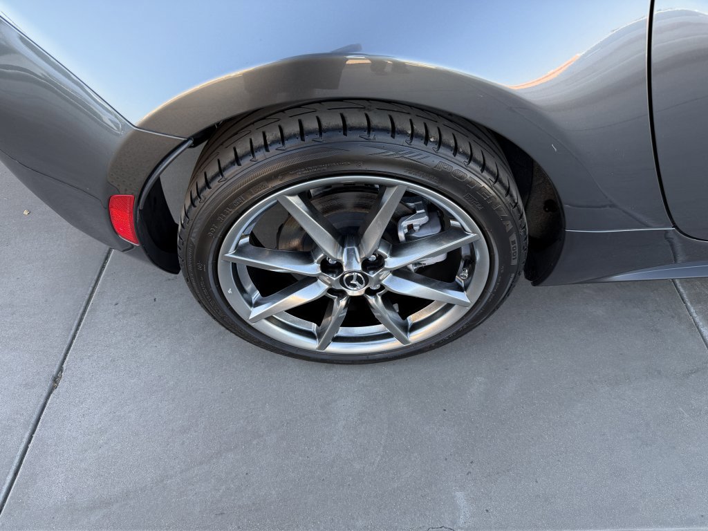 Used 2023 MAZDA MX-5 Miata Grand Touring w/ Weather Package image 15