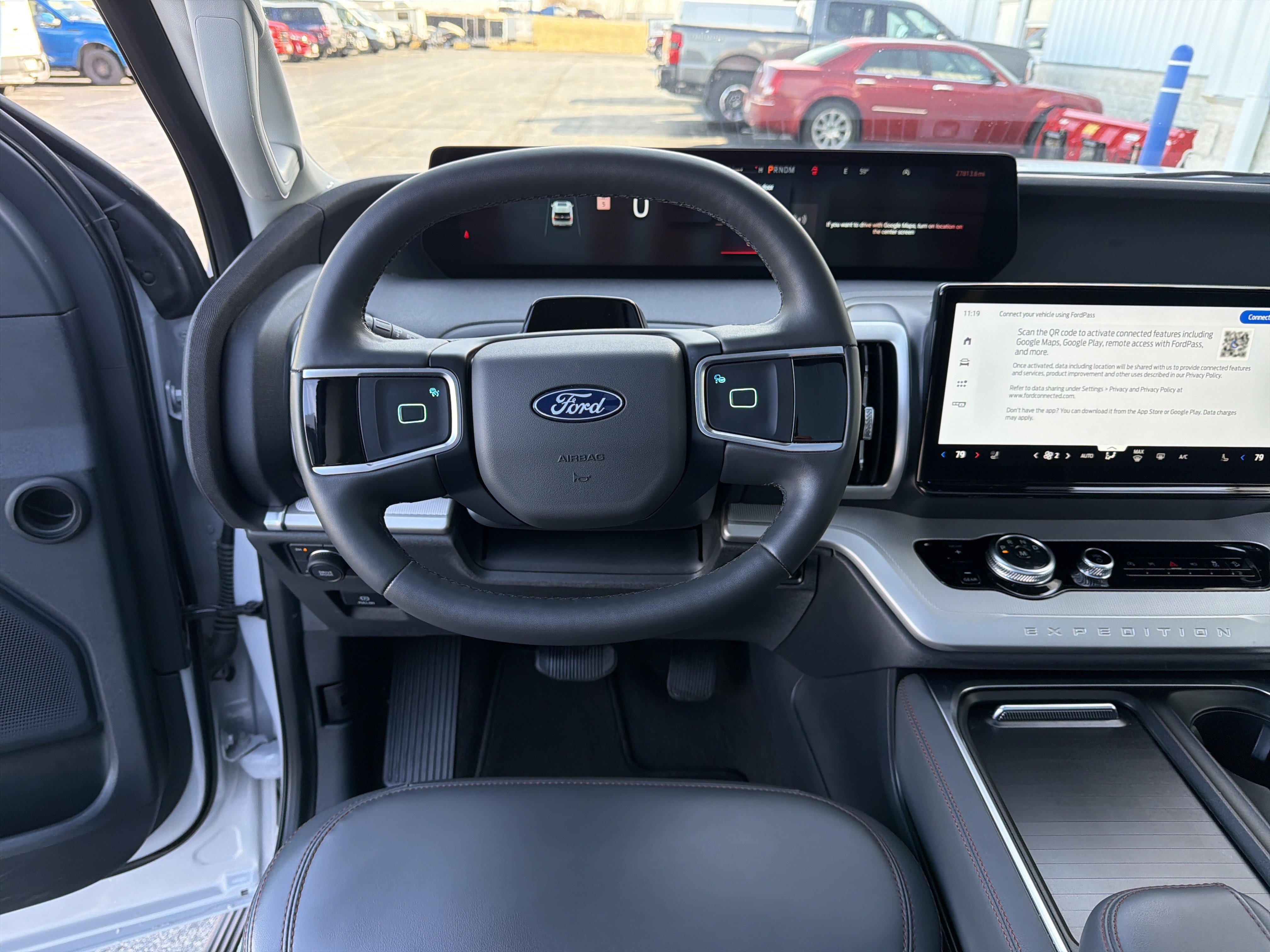 Certified 2025 Ford Expedition Active AWD/4WD image 31