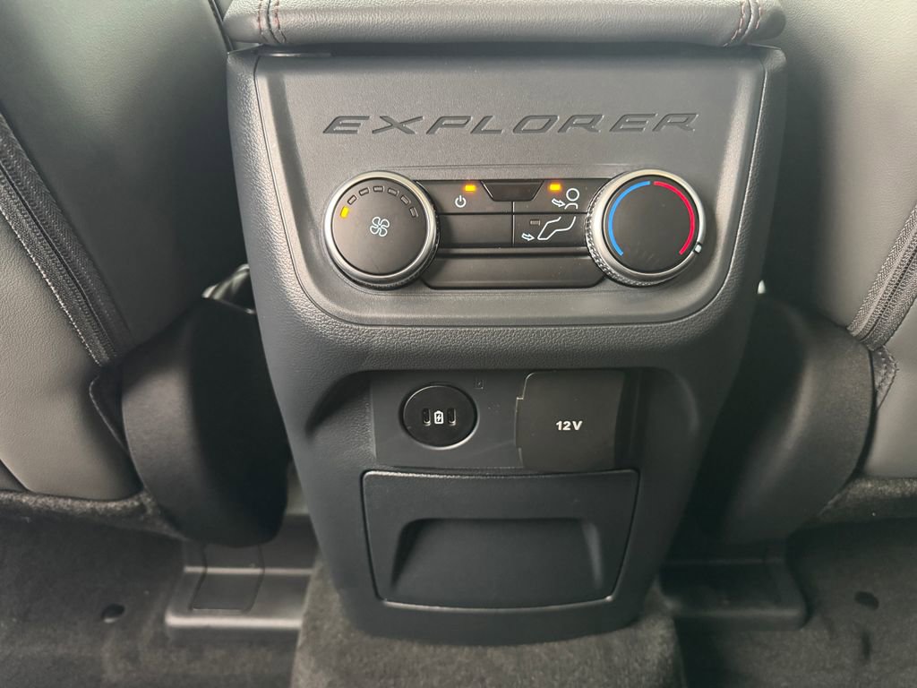 New 2026 Ford Explorer Active w/ Active Comfort Package image 39