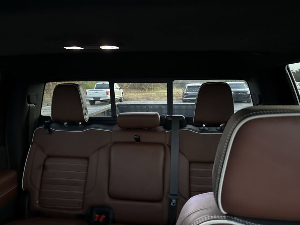 Certified 2024 GMC Sierra 2500 Denali Ultimate image 11