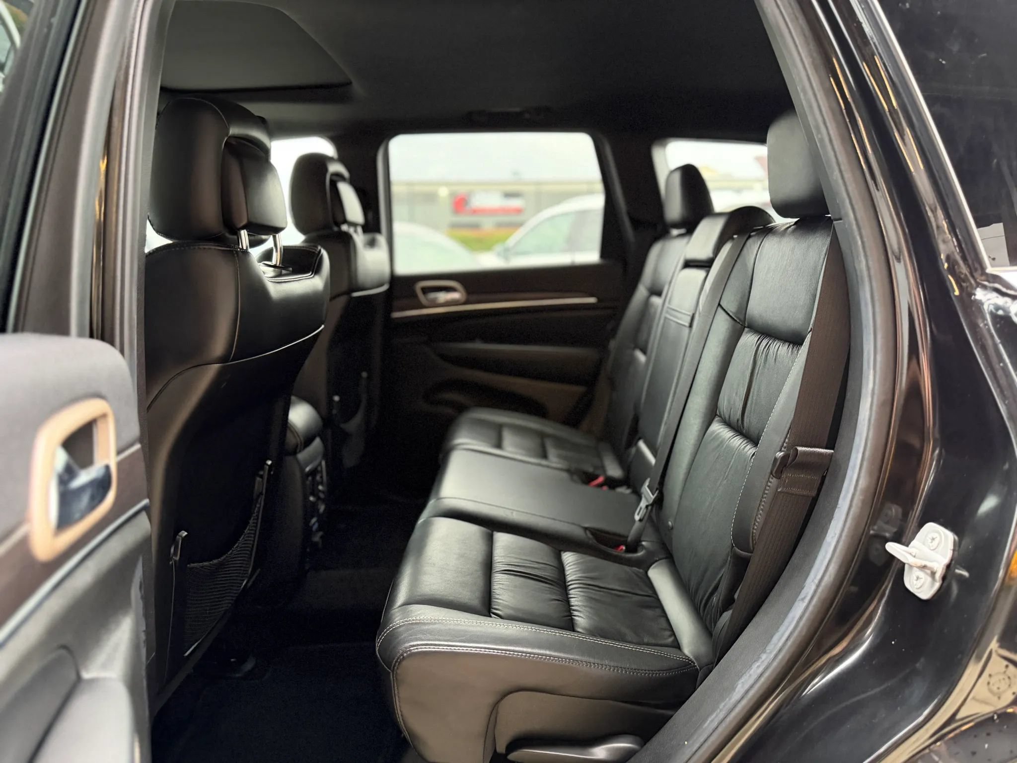 Used 2014 Jeep Grand Cherokee Limited w/ Trailer Tow Group IV AWD/4WD image 20