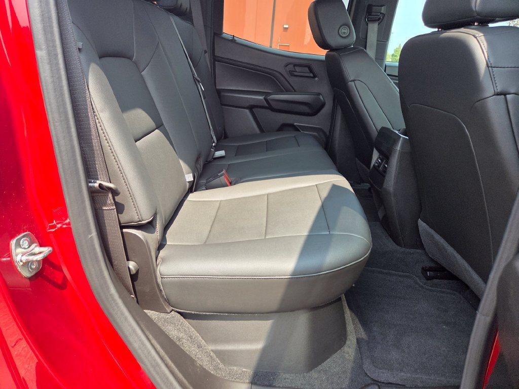 Certified 2026 Chevrolet Colorado Trail Boss AWD/4WD image 41