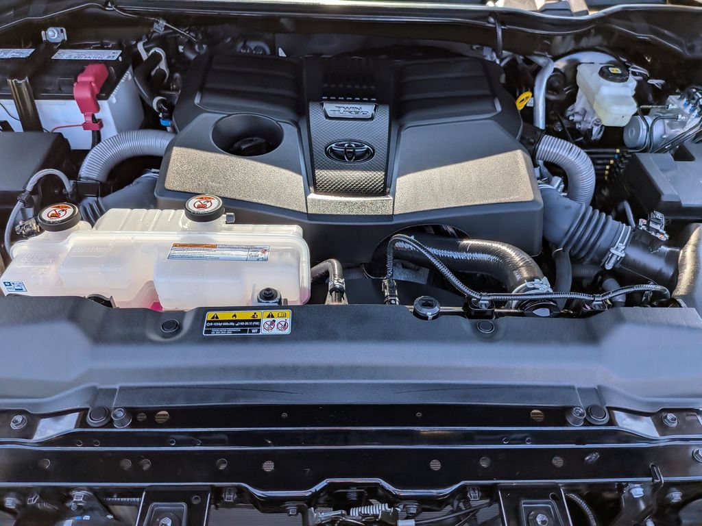 Used 2025 Toyota Tundra SR5 RWD image 33