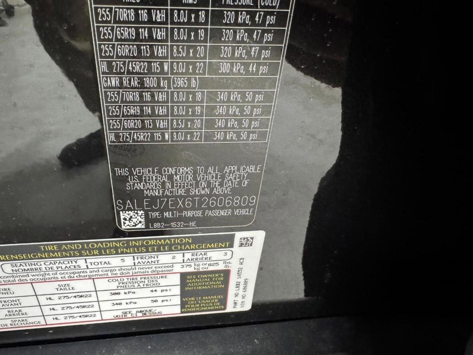 New 2026 Land Rover Defender 110 S image 33