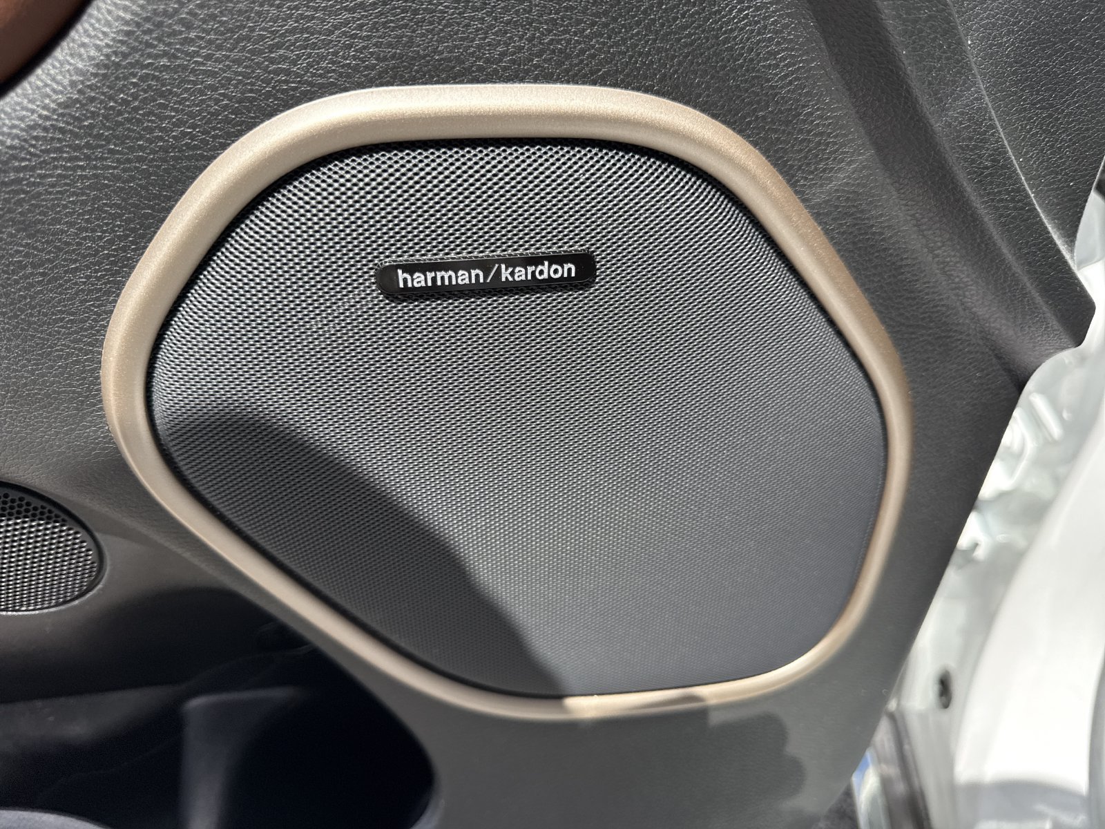 Used 2015 Jeep Grand Cherokee Summit AWD/4WD image 18