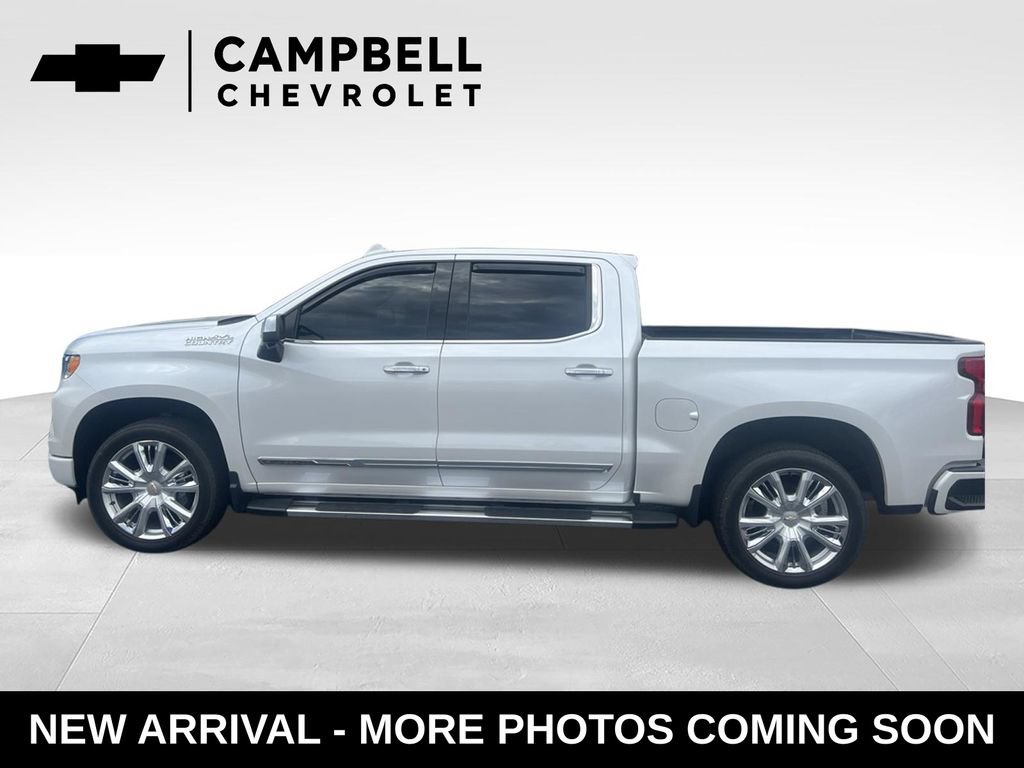 Used 2022 Chevrolet Silverado 1500 High Country w/ High Country Premium Package AWD/4WD video 2