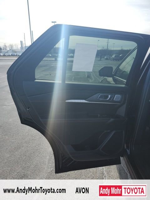 Used 2026 Ford Explorer ST w/ Sun And Sound Package image 33