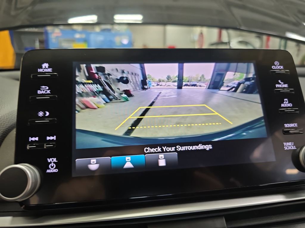 Used 2018 Honda Accord Sport image 22