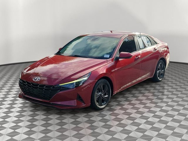 Used 2021 Hyundai Elantra SEL FWD image 2