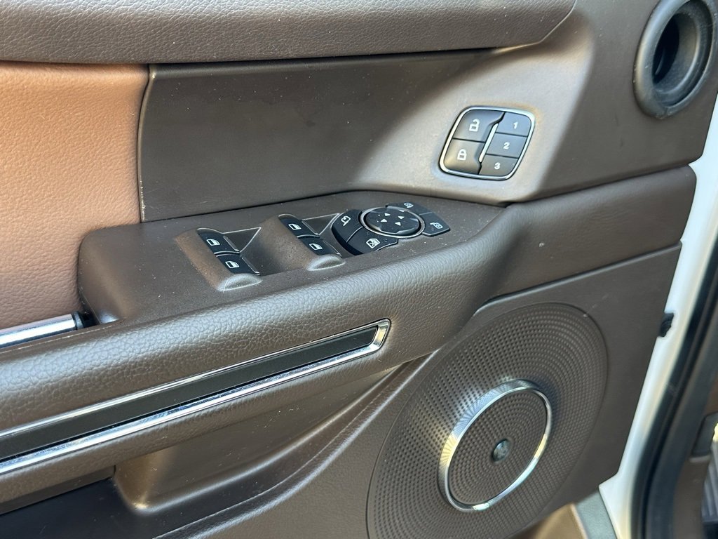 Used 2022 Ford Expedition King Ranch image 16