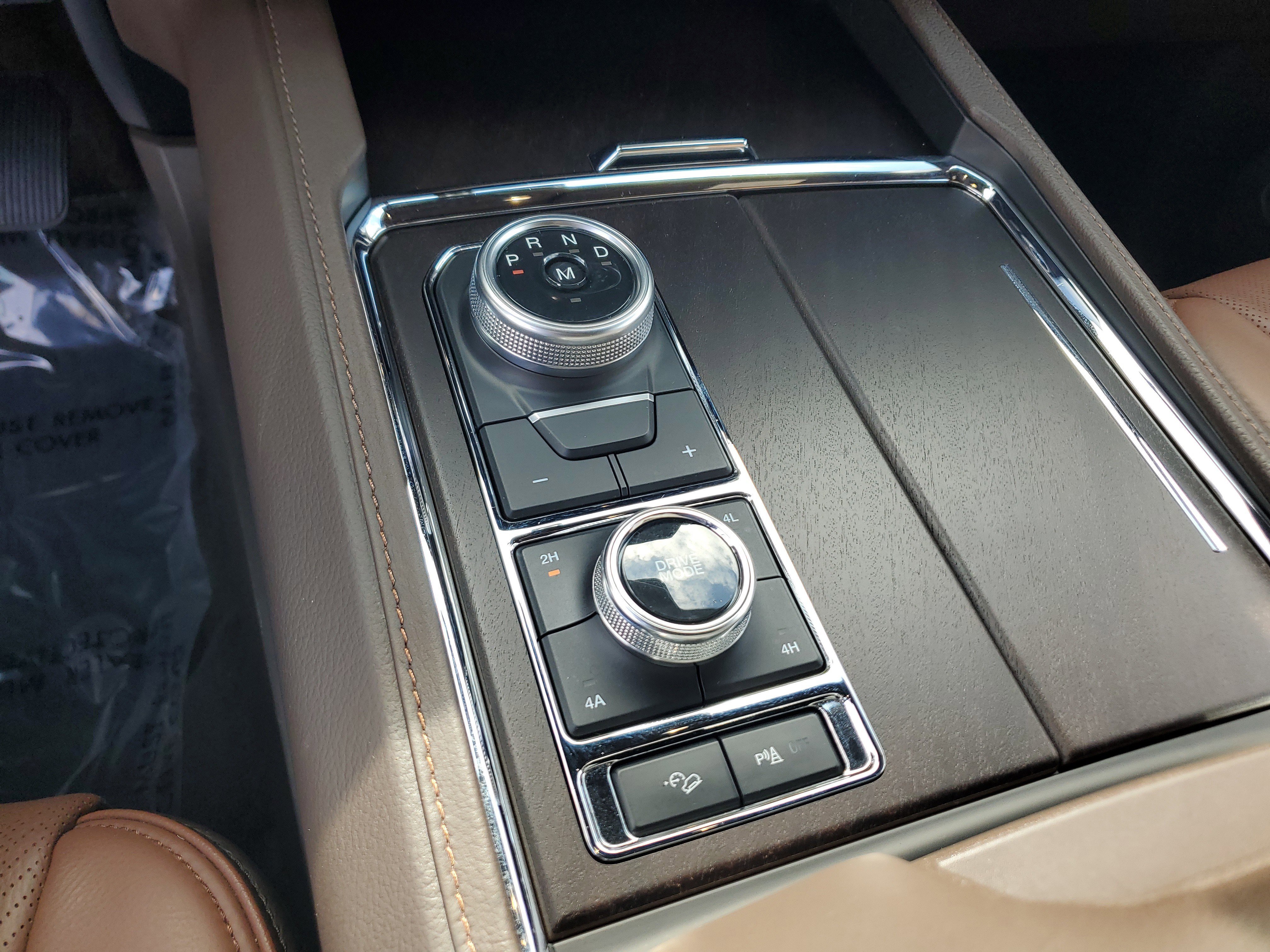 Used 2024 Ford Expedition King Ranch image 31