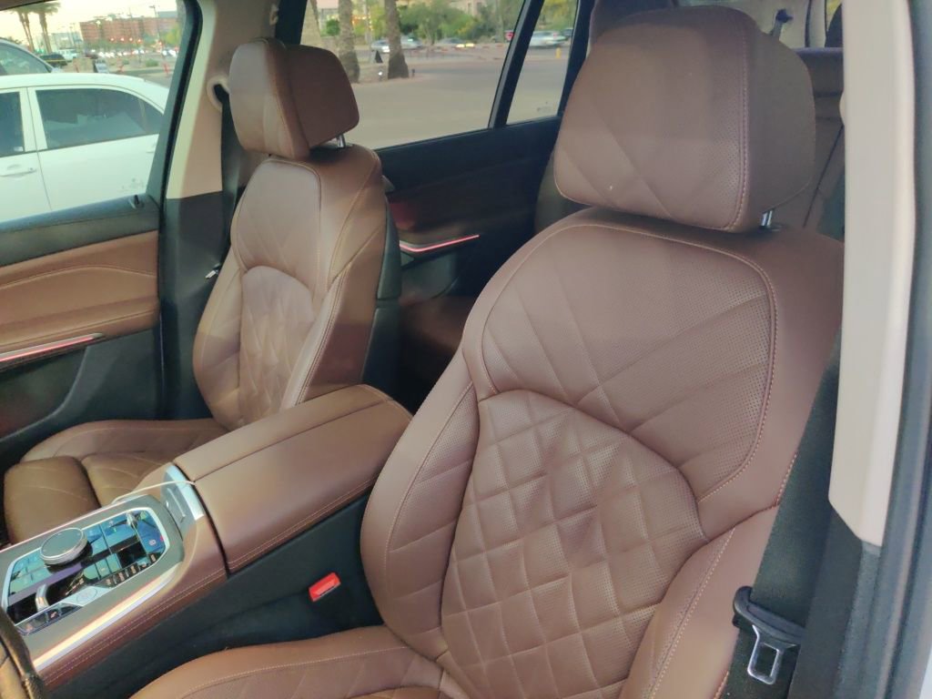 Certified 2023 BMW X7 xDrive40i w/ Premium Package image 9