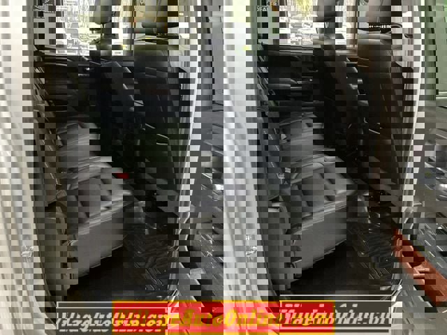 Used 2017 GMC Sierra 1500 SLT w/ SLT Premium Package image 42