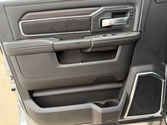 New 2026 RAM 2500 Laramie w/ Towing Technology Group image 20