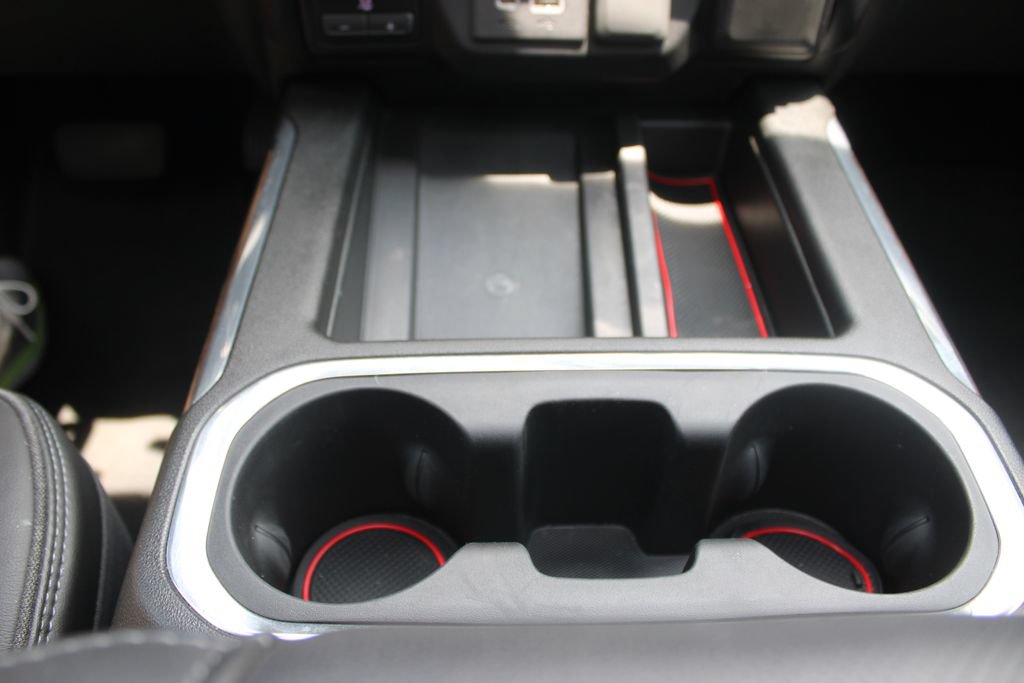 Used 2022 Chevrolet Silverado 1500 High Country w/ Safety Package II AWD/4WD image 49