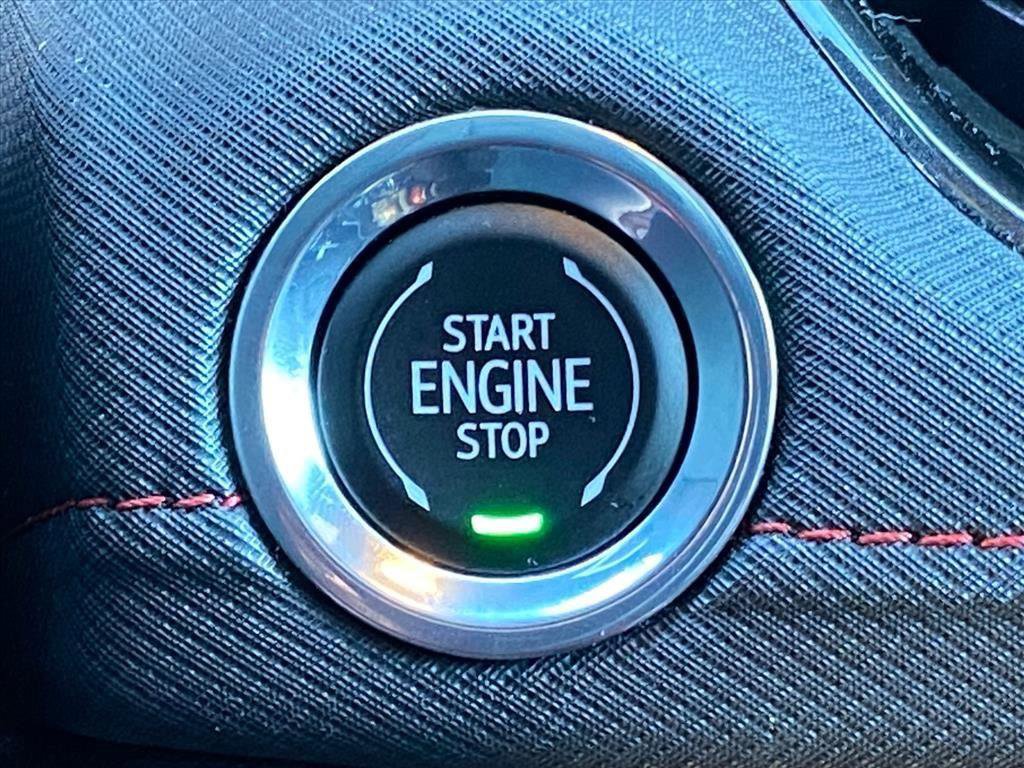 Used 2025 Chevrolet TrailBlazer RS w/ Convenience Package image 24