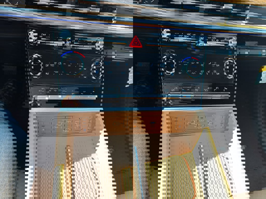 New 2026 Hyundai Santa Fe Limited image 11