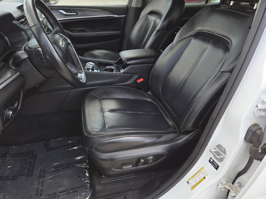 Used 2022 Jeep Grand Cherokee L Limited AWD/4WD image 21