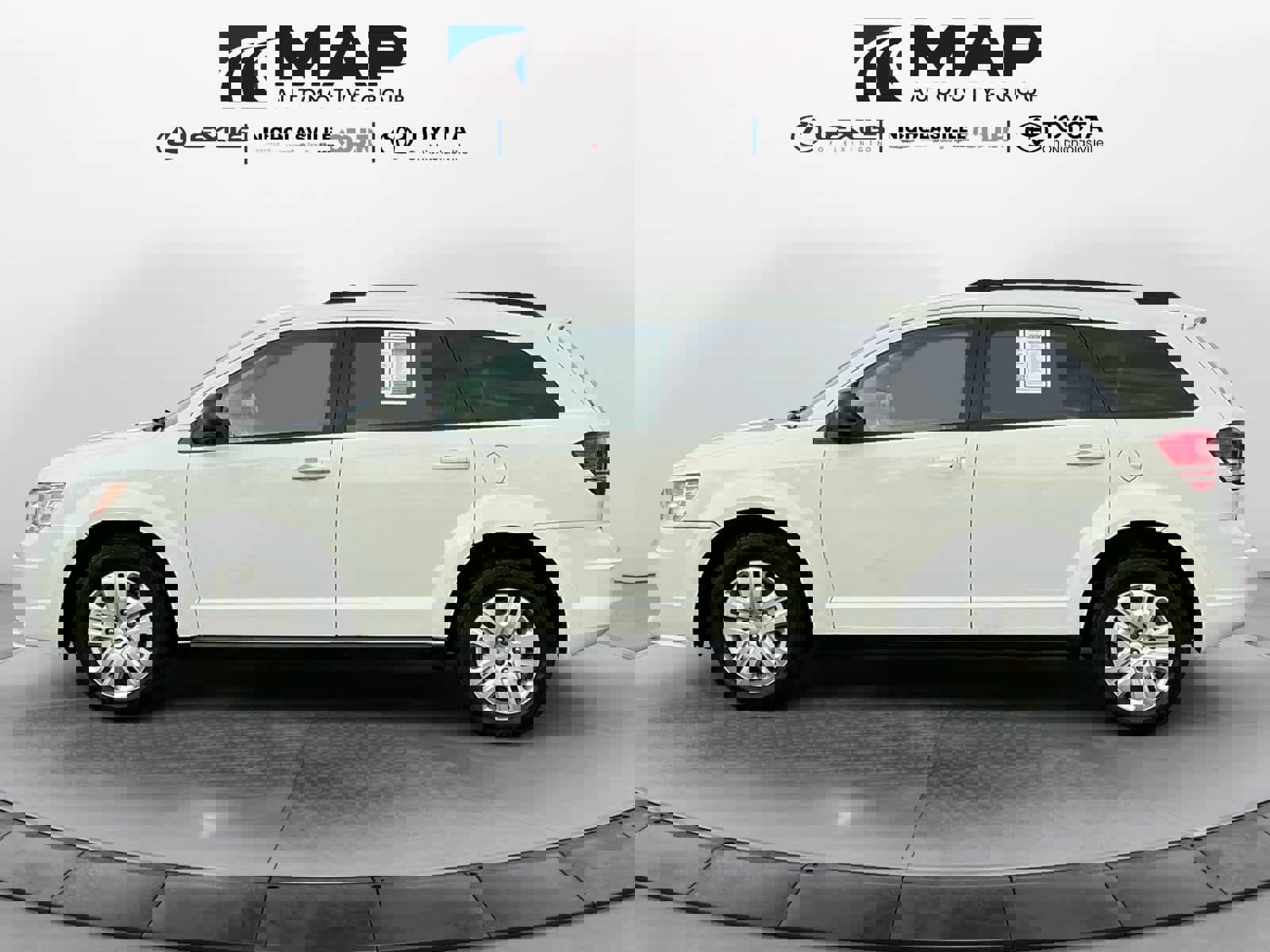 Used 2020 Dodge Journey SE w/ SE Popular Equipment Group image 2