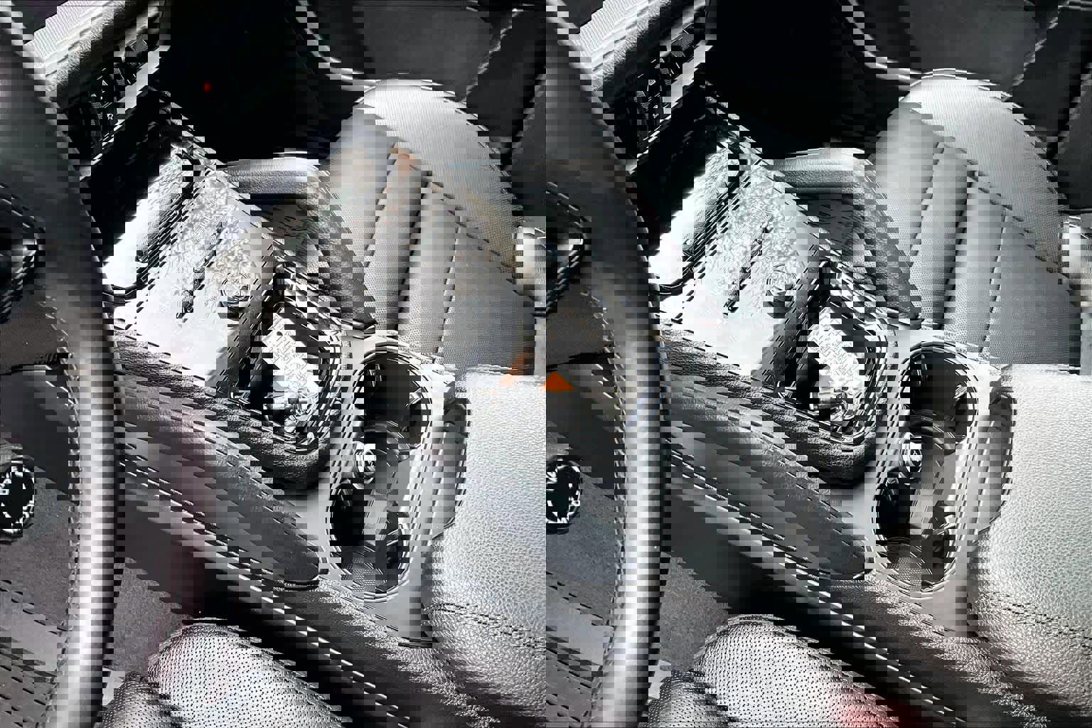 Used 2024 Porsche Cayenne image 16