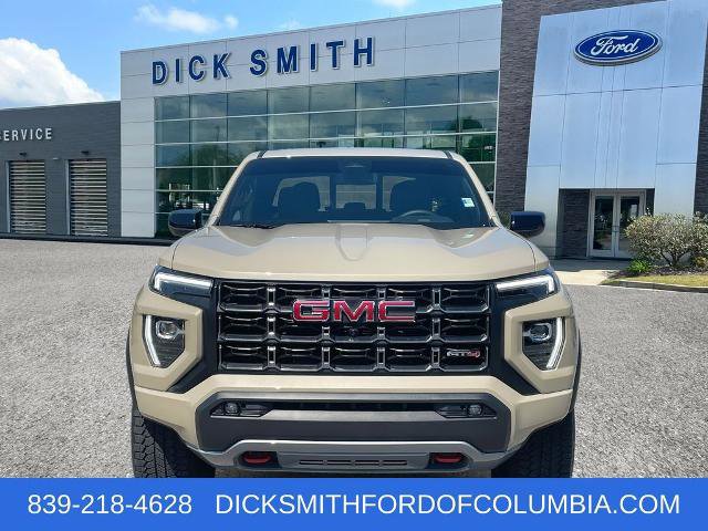 Used 2024 GMC Canyon AT4 w/ Technology Package image 2